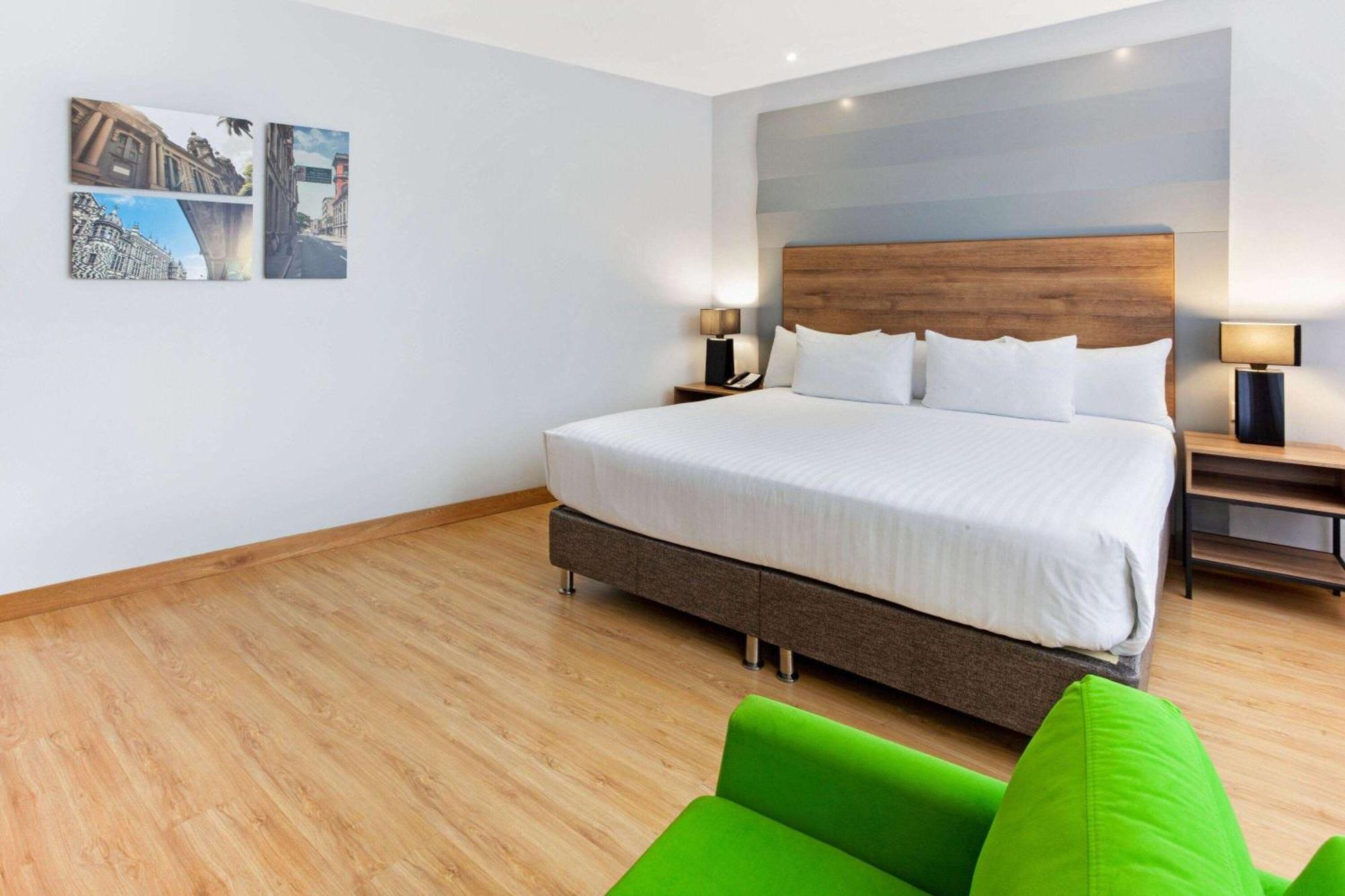 La Quinta By Wyndham Medellin Hotel Luaran gambar