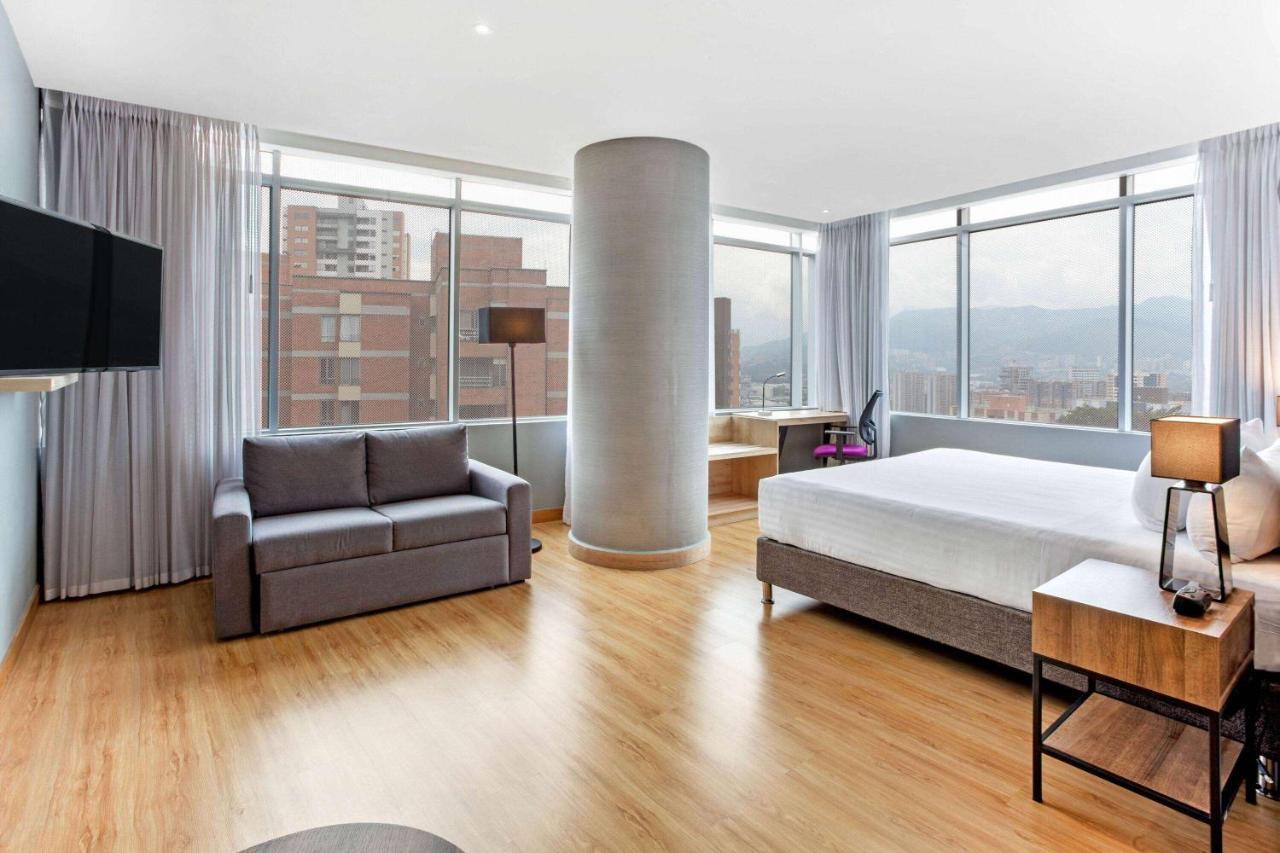 La Quinta By Wyndham Medellin Hotel Luaran gambar