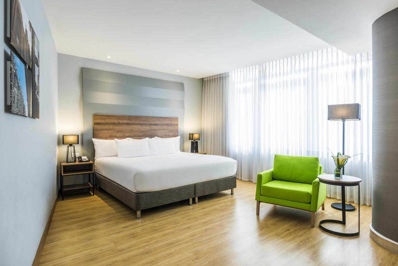 La Quinta By Wyndham Medellin Hotel Luaran gambar