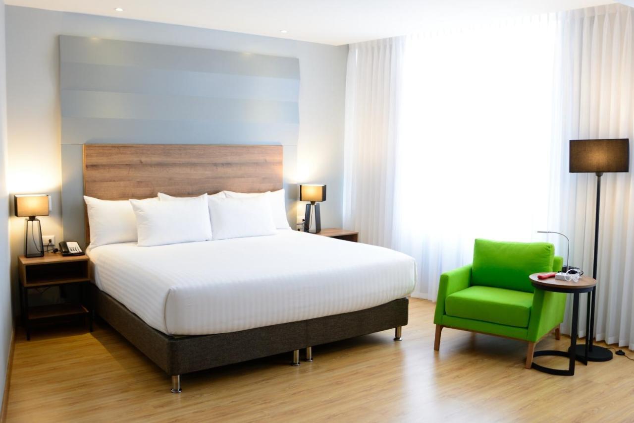 La Quinta By Wyndham Medellin Hotel Luaran gambar